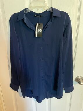 Women’s Classic Navy Button-Down Shirt - Long Sleeve